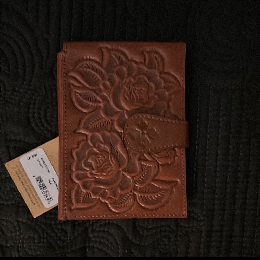 Patricia Nash passport wallet